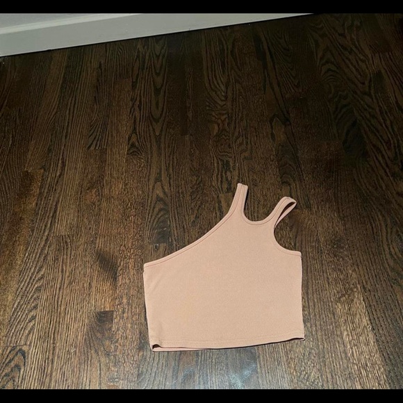 tan one shoulder crop top - Picture 2 of 2